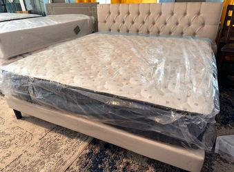 New 12” King Hybrid CoolGel Mattress- $0 Down, Financing Available ⭐️ Same Day Delivery 🚚