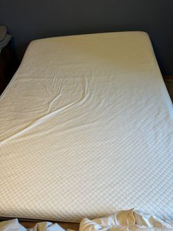 Adjustable Queen Bed