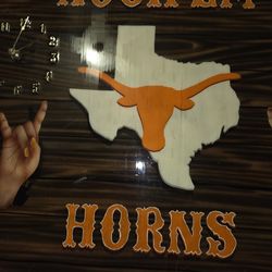 Longhorn clock