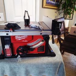 Milwaukee Milwaukee brand new FUEL ONE-KEY 18-Volt  Brushless Cordless 8-1/4 in. Table Saw (Tool-Only))