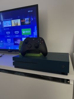 Xbox One S 1 TB Special Edition (Deep Blue)