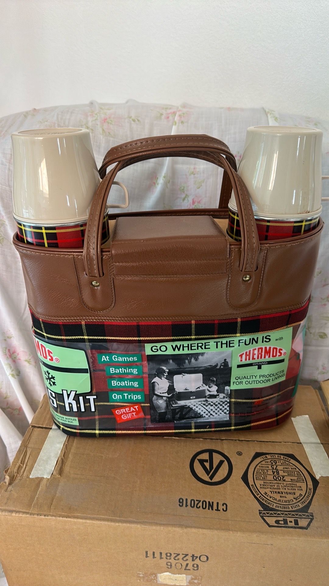 Vintage Thermo set