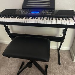 RJam Keyboard Piano with Seat - iPad Holder And Earphone Input $100 