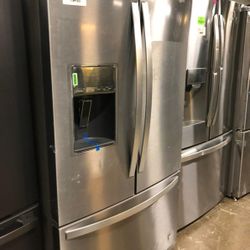Whirlpool WRF767SDHZ 27 cu. ft. French Door Refrigerator