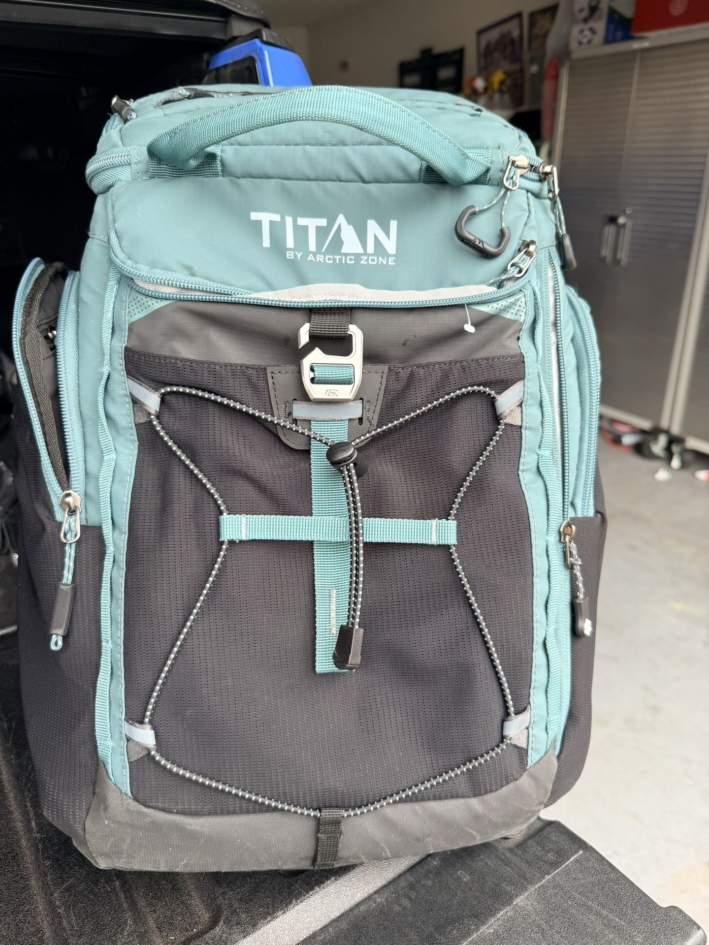 Titan 26 Can Backpack Cooler 