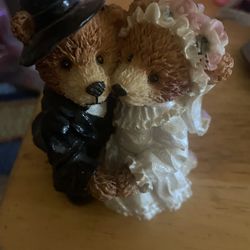 Groom And Bride Bears. $3.And Wedding Clothes.
