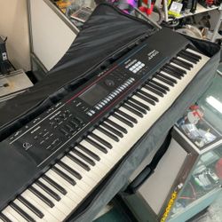Roland Keyboard 