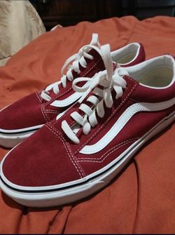 Red/camouflage vans