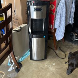 Glacier Bay Water Dispenser 