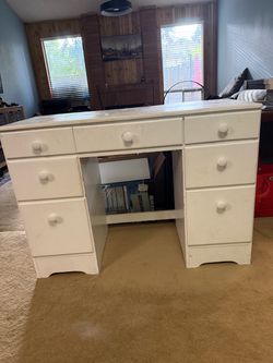 Wood Kids Desk