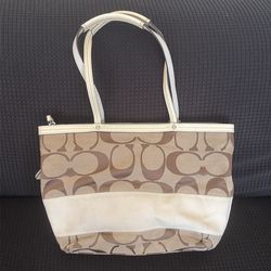 Coach Signature Tote Bag