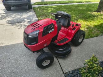 Riding lawn mower