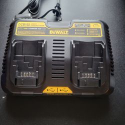 Dewalt Double Charger