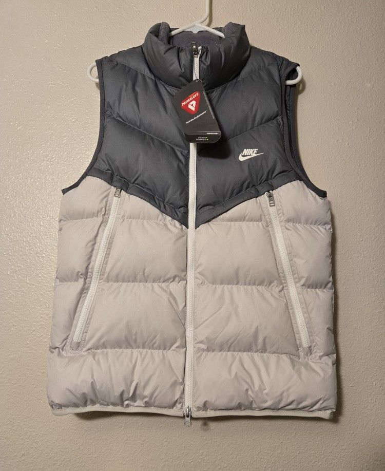 Nike Storm Fit Puffer Vest Jacket 