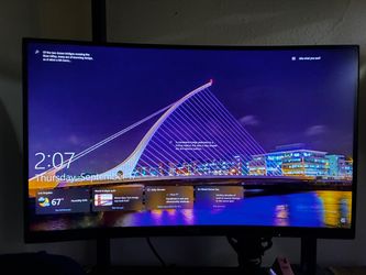 CURVED MONITOR AOC