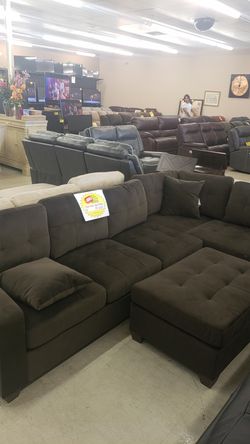 Brown fabric sectional