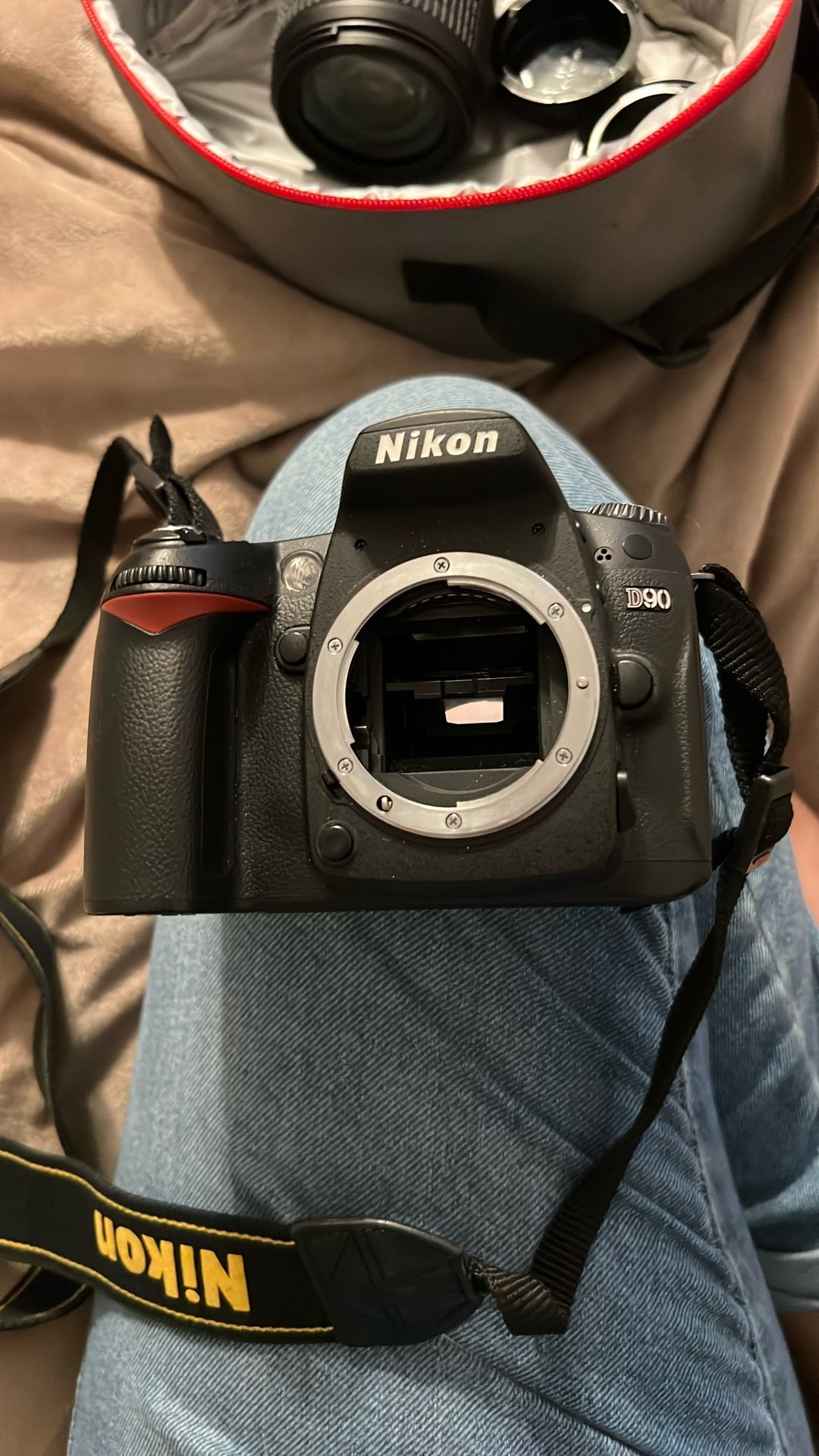 Nikon D90