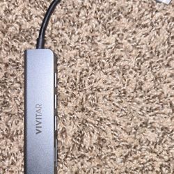 Vivatar USB C  adaptor For Ipad With SD Card Reader. Micro SD Card Slot.usb Slot 
