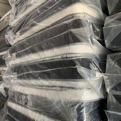 🌟✨Mattress Pillow Top All Sizes ✨🌟 ☑️ 12” inches tall 🟦All sizes 🛏💤 🟩Same day delivery available🚛 🟠Queen sizes 🟡Full sizes 🟢Twin sizes 🔵