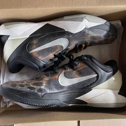 Kobe 7 Cheetah Size 9.5
