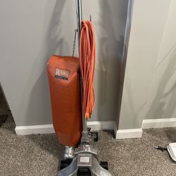 Commercial Vacuum Cleaner