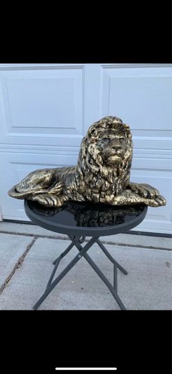 Golden lion statue