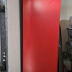 Closet Shelves Red And Black 