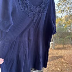 4 Women’s Short Sleeve Shirts