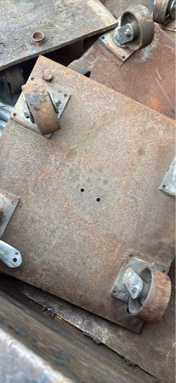 Dolly, heavy duty steel Half inch plate, 2’ x 2’