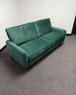 Love seat  new assembled