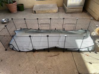Guinea pig cage and hideouts 6’x 2’