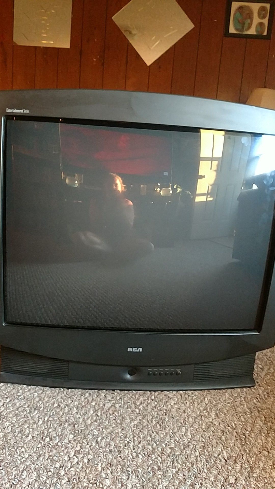 32 inch RCA box tv excellent condition. $50 OBO.
