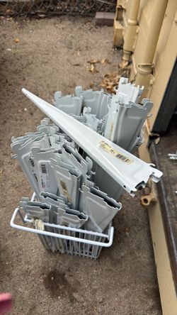 Shelf pieces