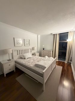 Complete Premium Queen Bedroom Set + Mattress – Excellent Condition