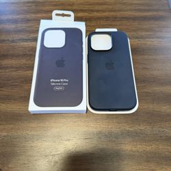 Iphone 16 Pro Silicone Case Midnight Blue With Camera Lens Protector 