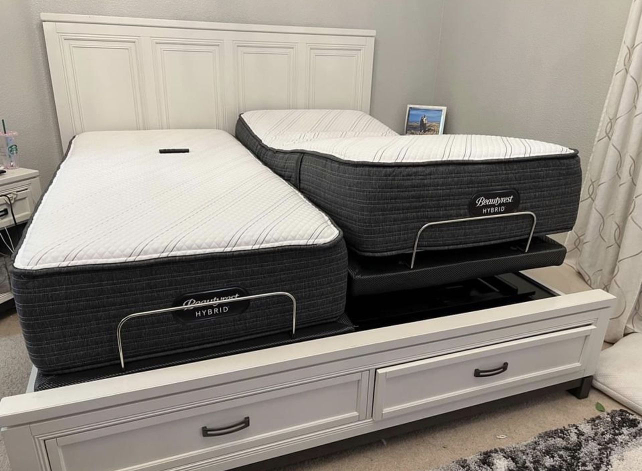 King Size Bed ! King Bed ! Simmons Beautyrest Split King Bed ! King