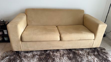 Loveseat - Full Size Pullout Couch