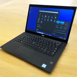 Dell i5 vPro Full HD touchscreen laptop / Windows 11 Pro / SSD 256 / RAM 8GB / Camera / Antivirus / HDMI / Bluetooth / WiFi AC / USB C / Backlit / Cha