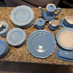 Linda Ironstone Blue and White Checks Gingham Set VTG