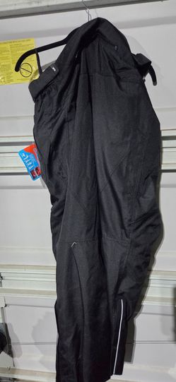 Motorcycle riding pants