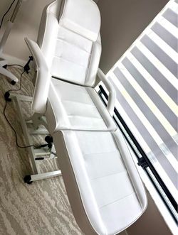 Multi-Function Adjustable Chair
