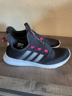 Addidas Tennis Shoes 