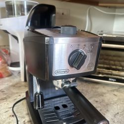 DeLonghi Espresso Coffee Maker
