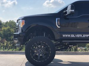 Photo Ford F-250 OFF Road Wheels tires, Lift kit Package 6XX