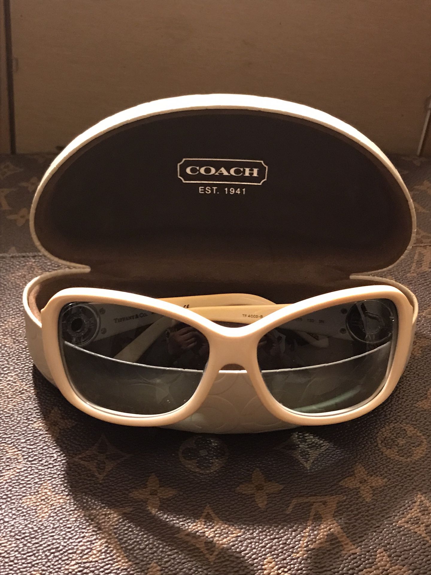 Coach Two Tone White And Pink Sunglasses 