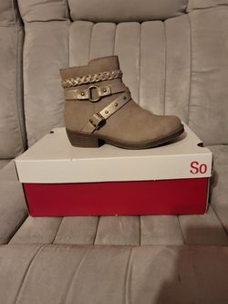 NEW GIRLS BOOTIES SIZE 13