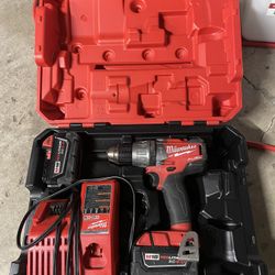 Milwaukee Hammer Drill Fuel Set