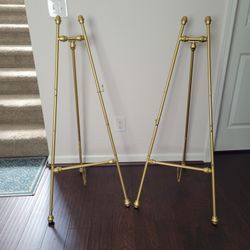 Matching Gold Easels