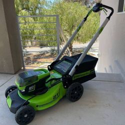 GreenWorks Battery Cordless Lawn Mower