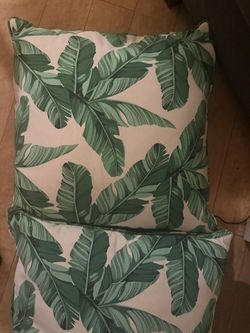 Pier 1 Imports Outdoor  Patio Pillows  Leaves 